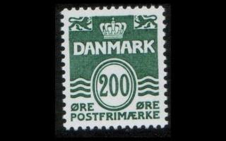 Tanska 775 ** Aaltoviiva 200 öre vihreä (1983)