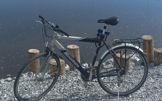 Miesten 28" polkupyörä, kestävä japanilainen Kuwahara