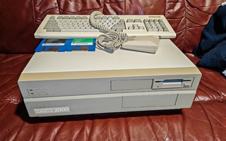 Commodore Amiga 2000