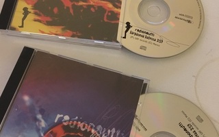 Radionautti . Kärpäsenä katossa/kaltevaa CD 2 kpl