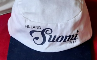 Lippa Hattu Suomi 100