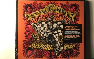 TOM PETTY: Live At The Fillmore, CD x 2, muoveissa