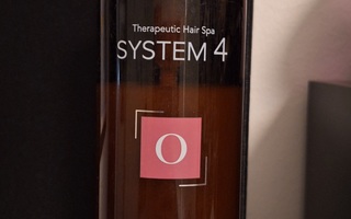 System4 Oil Cure hoitonaamio