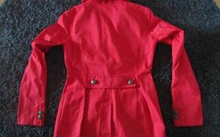 Hyväkuntoinen naisten punainen GANT takki, koko S.