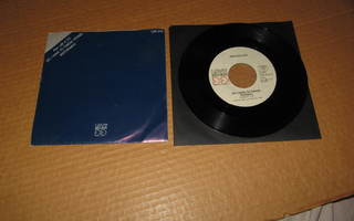 Pen Lee & Co 7" Do I Have To Throw Stones, PS v.1976