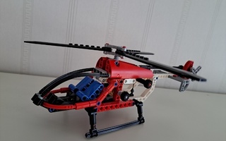 Lego 8046 Technic Helikopteri