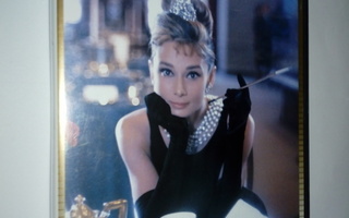 (SL) DVD) Aamiainen Tiffanylla (1961) Audrey Hepburn