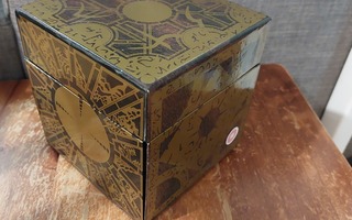 Hellraiser Limited edition 4 levyn boksi