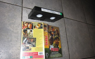 PEKKO JA MUUKALAINEN - VHS