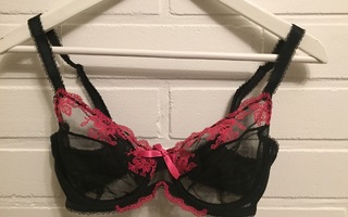 Gossard mustat / pinkit rintaliivit 75D