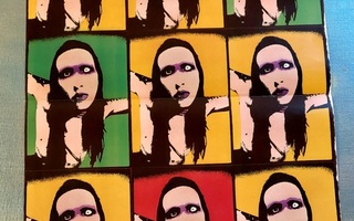 Marilyn Manson / Metallica - Hetfield  - posteri