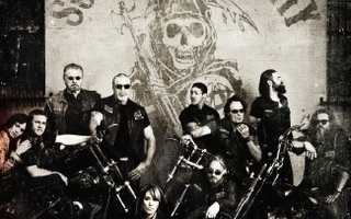 SONS OF ANARCHY 4. KAUSI	(40 580)	-FI-	DVD	(4)		4 dvd=10h 43