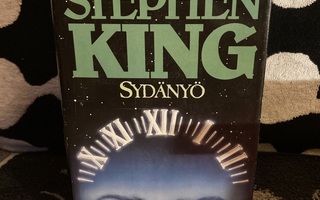 Stephen King Sydänyö Kirja