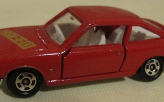 Isuzu 117 Coupe 2 door Red Tomica Japan 1:62