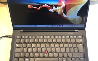 Lenovo ThinkPad X1 Carbon Gen10 i7-1265U 16GB 512GB FHD IPS