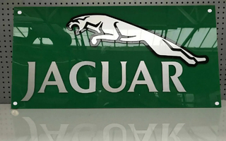 Uusi Jaguar kyltti koko noin 30 cm x 60 cm