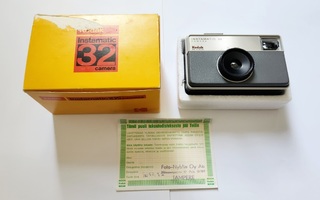 Kodak Instamatic 32 filmikamera