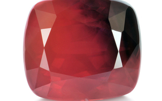 GIA rubiini 3.34 ct läpinäkyvä palava punainen kaksiväri