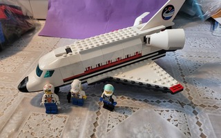 Lego avaruusalus
