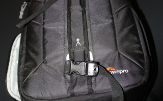 Lowepro Slingshot Edge 250 AW kameralaukku