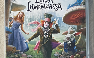 Liisa Ihmemaassa (2010) Mia Wasikowska & Johnny Depp