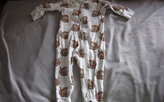 Vauvan jalallinen pyjama, potkari 68