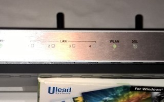 WIRELESS ADSL ROUTER DSL-2470B  MODEEMI