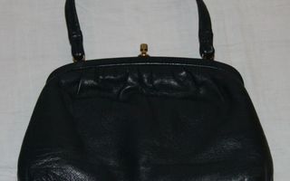 Vintage musta nahkainen käsilaukku