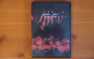 Pearl Jam Touring Band 2000 DVD.