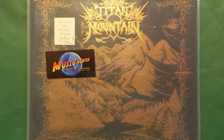 TITAN MOUNTAIN - ABOVE FANGS OF MAJESTIC - FIN 2020 UUSI LP