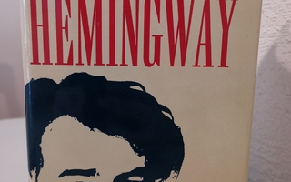Ernest Hemingway : Ensimmäiset 49 kertomusta