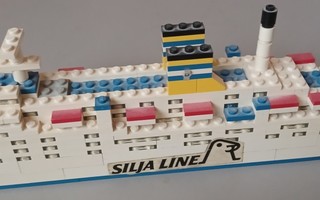 Lego-laiva Silja Line M/S Svea Corona