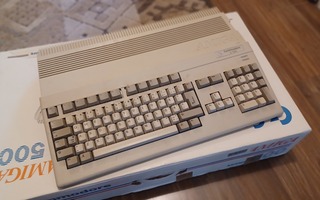 Commodore Amiga 500 pientä laittoa