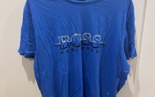 Hugo Boss sininen t-paita XXL