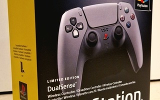 PS5 DualSense 30th Anniversary Limited Edition ohjain