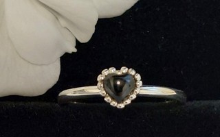 Spinning jewelry 925 hopeinen sormus sydämellä. Koko 15