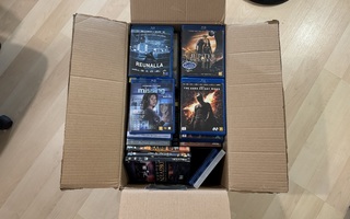 Paketti Blu-Ray ja DVD elokuvia (n. 140 leffaa)