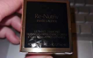 Estee Lauder Re-Nutriv Ultimate Diamond Creme Rich