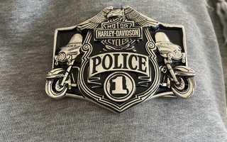 Harley Davidson MotorCycles POLICE 1 Belt Buckle 1993 On Pat