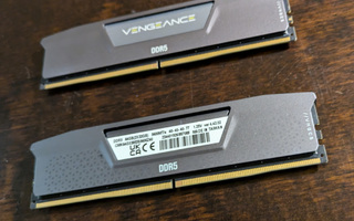 Corsair Vengeance DDR5 2x32GB (64GB) 5600MHz CL40 RAM-kitti