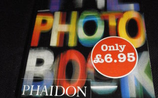 THE PHOTOGRAPHY BOOK. Phaidon.