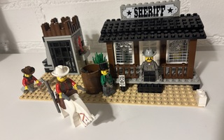 LEGO 6755 Sheriff's Lock-Up