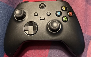Xbox One Wireless Controller, musta, käytetty viallinen