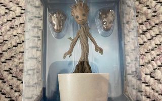 Hot Toys Little Groot 1/4 Scale Figure - HEAD HUNTER STORE.