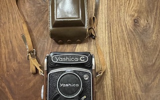 Yashica-C kamera