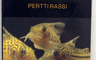 Panssarimonnit akvaariokirja