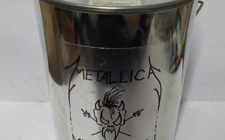 METALLICA - METALLICAN UUSI CD + VHS BOX SET RARE