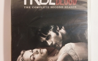 (SL) UUSI! 5 DVD) True Blood - Kausi 2