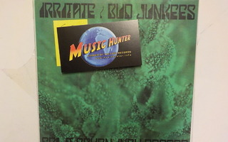 IRRITATE / BUD JUNKEES - SPLIT - M-/M- 7"