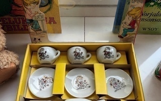 60-luvun lasten vintage astiasto Toy China tea set